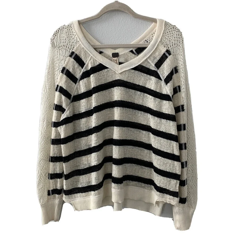 We The Free People Womens Size XS Multicolor Stripe V Neck Pullover Knit Sweater